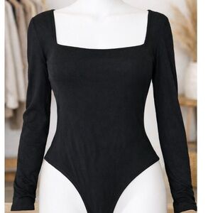 Bundle only!! Abercrombie & Fitch Black Long-Sleeve Square-Neck Bodysuit